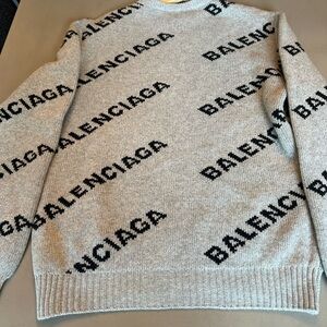Balanciaga knit sweater